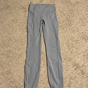 ice blue lulu leggings